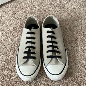 Unisex Tan/Grey All Star Converse